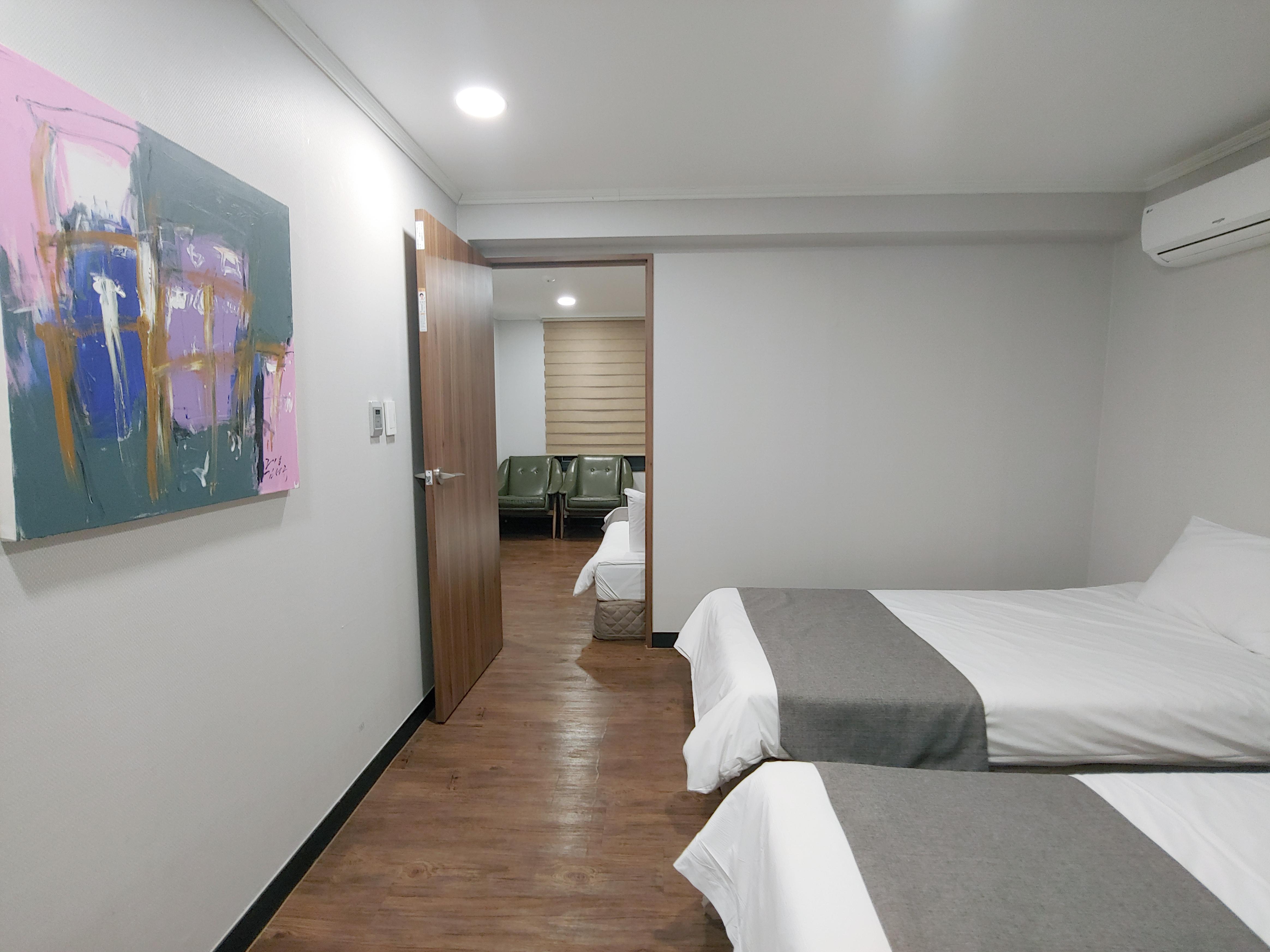 Hotel Tong Yeondong Jeju Exterior photo