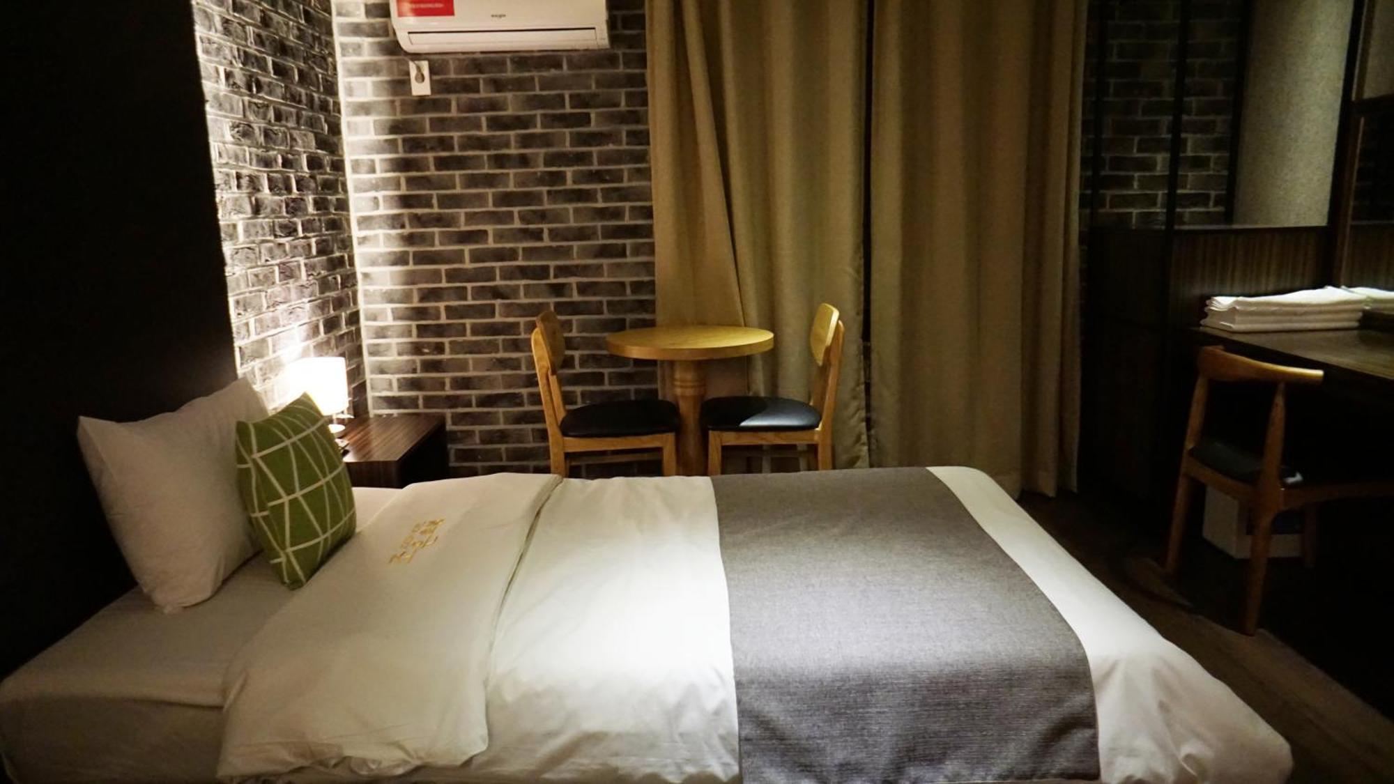 Hotel Tong Yeondong Jeju Room photo