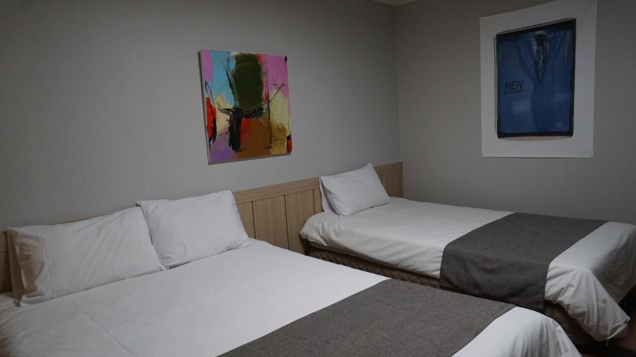 Hotel Tong Yeondong Jeju Exterior photo